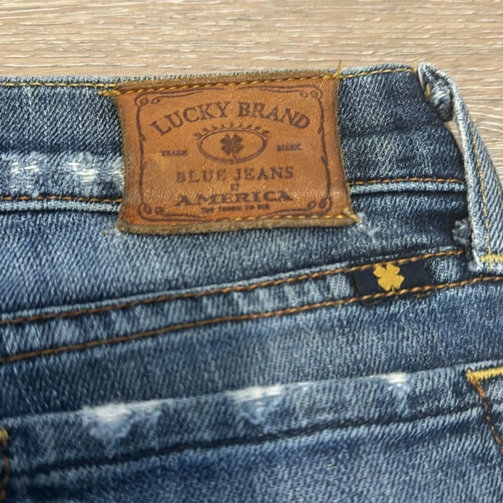 Lucky Brand Zoe Straight Jeans - Picture 4 of 10